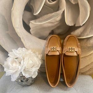 Tory Burch loafer